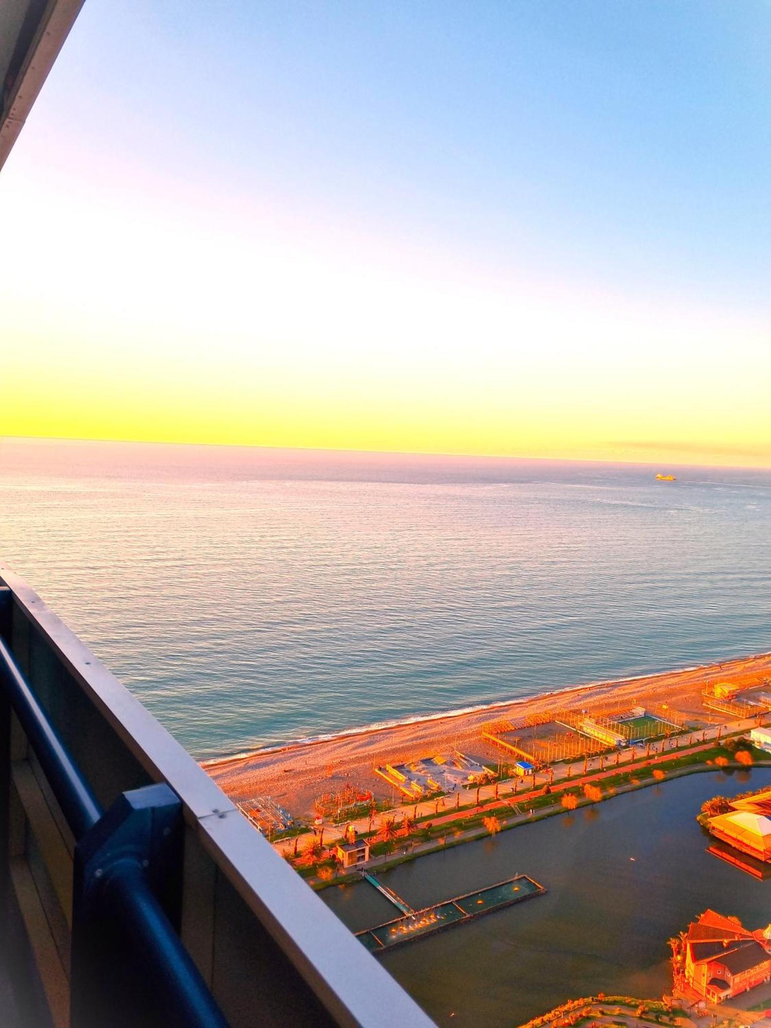 Orbi Sity Batumi Daire Dış mekan fotoğraf